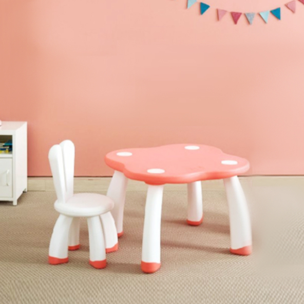 YaYa 兒童兔子造型桌椅組合 - 紅色椅桌組合