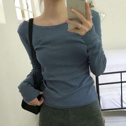 nearwear T-Shirt