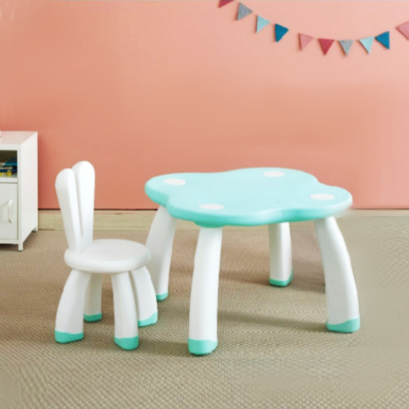 YaYa 兒童兔子造型桌椅組合 - 綠色椅桌組合