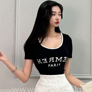 jungmadam T-Shirt