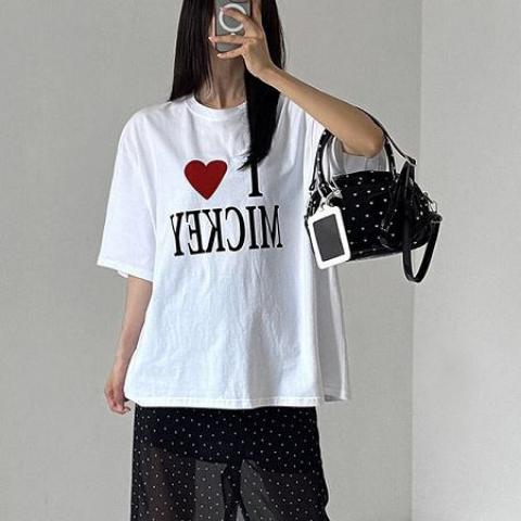 lagirl T-Shirt