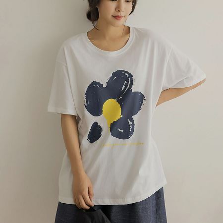 ely-sia T-Shirt