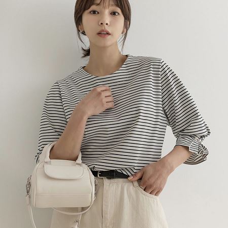 ely-sia T-Shirt