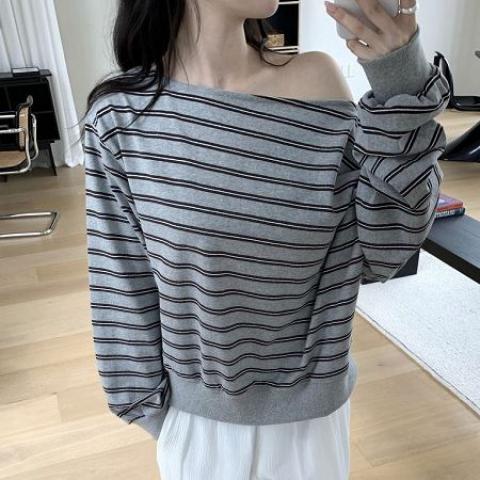 flily T-Shirt