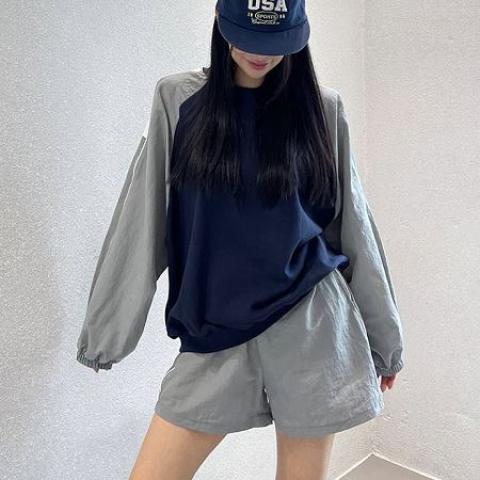 gwin T-Shirt